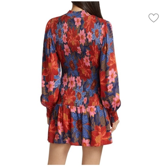 ❌❌ SOLD❌❌Farm Rio 🌴🔥Navy Garden Smocked Mini dress - Picture 7 of 12